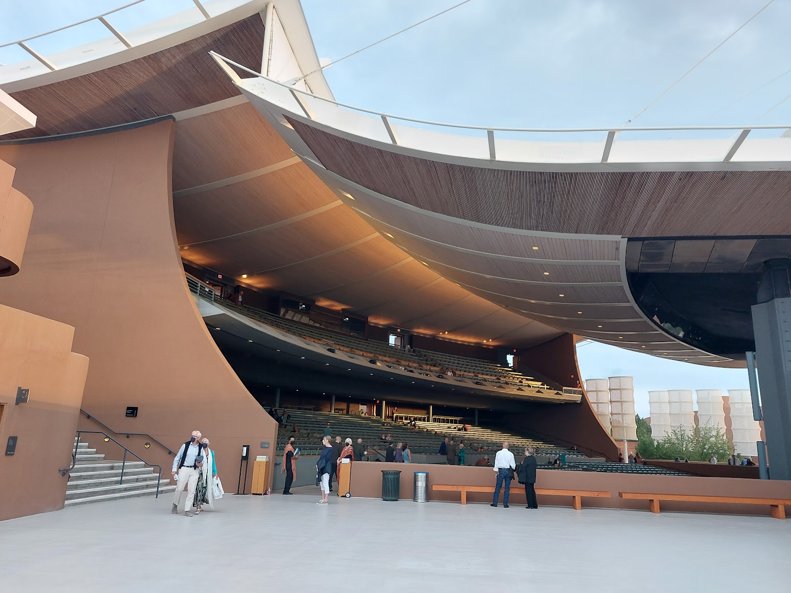 Sculptural 1998 Polshek theatre structure on a mesa at the Santa Fe Opera