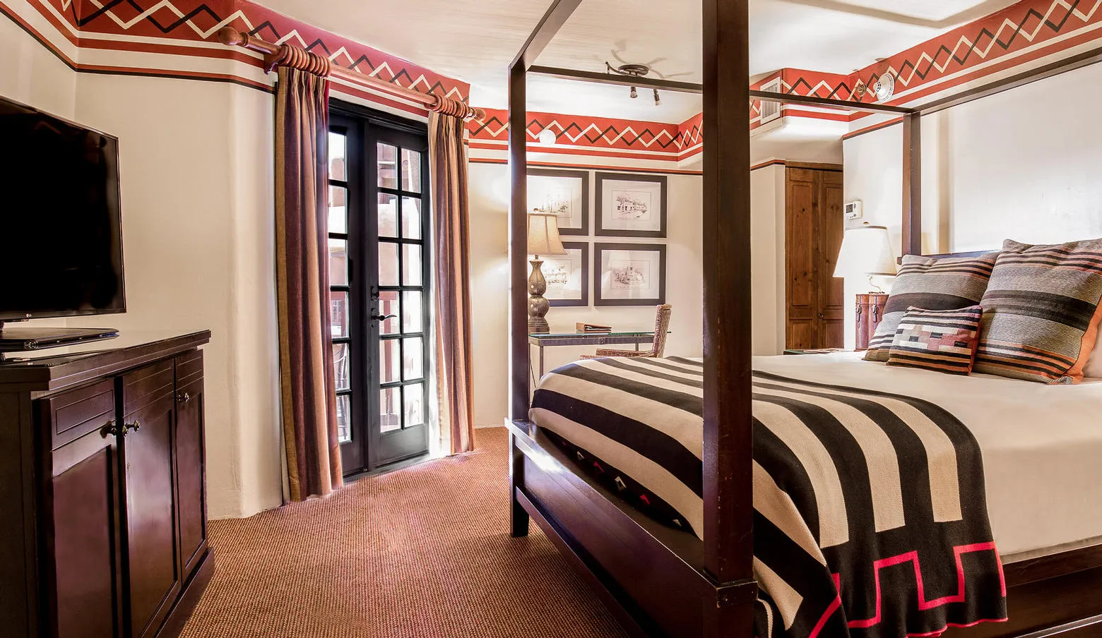 Stepped terraces and setbacks in the Pueblo Revival massing at the Inn and Spa at Loretto