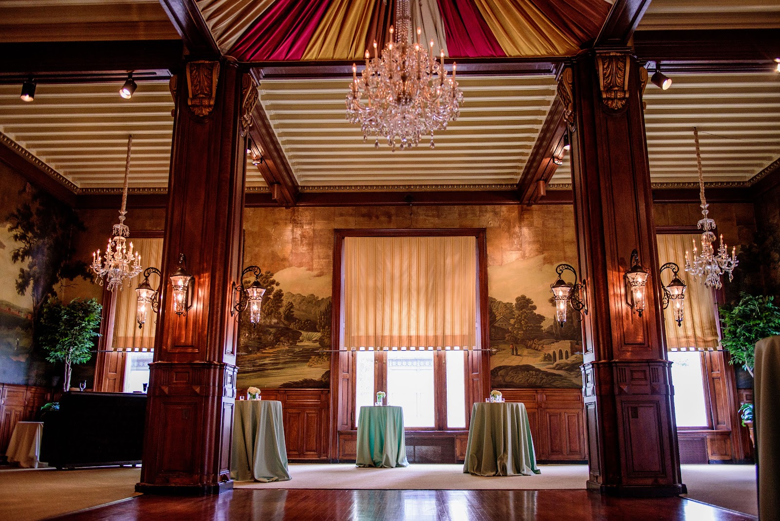 Daylight on the rooftop space at The Belvedere Baltimore, used for wedding group photographs